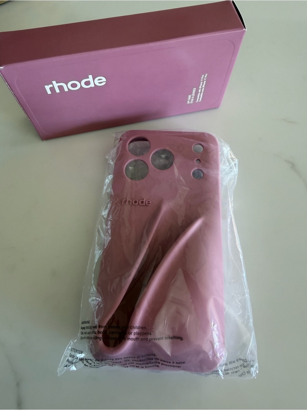 RHODE Pretzel Limited Edition Silicone Camera-Cut iPhone 17 Pro Case